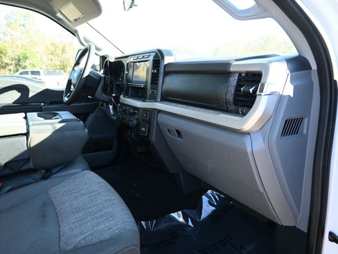 Used 2024 Ford F250 XLT image 21