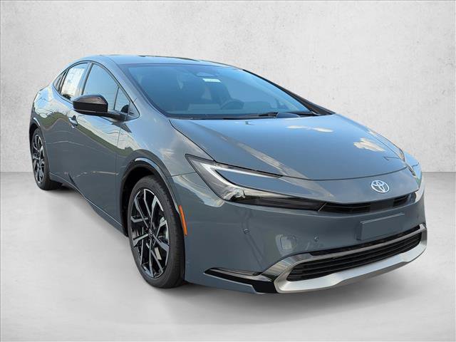 New 2027 Toyota Prius Plug-In Hybrid FWD image 3