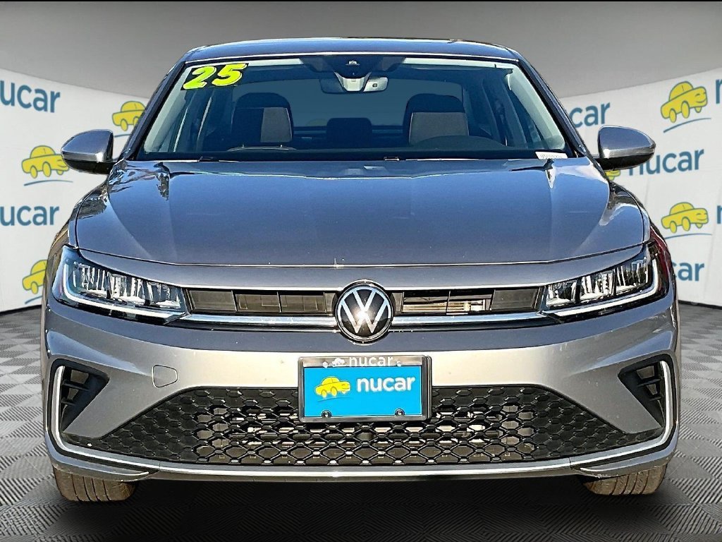 Used 2025 Volkswagen Jetta S FWD image 2
