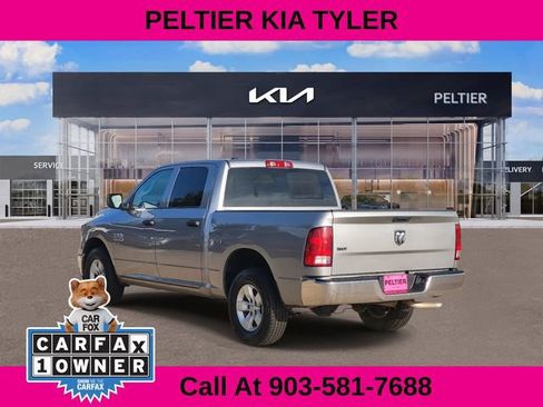 Used 2022 RAM 1500 Classic SLT image 5