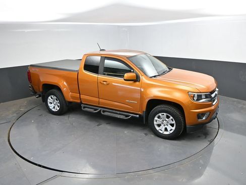 Used 2017 Chevrolet Colorado LT w/ LT Convenience Package AWD/4WD image 26