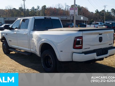 Used 2022 RAM 3500 Limited image 10