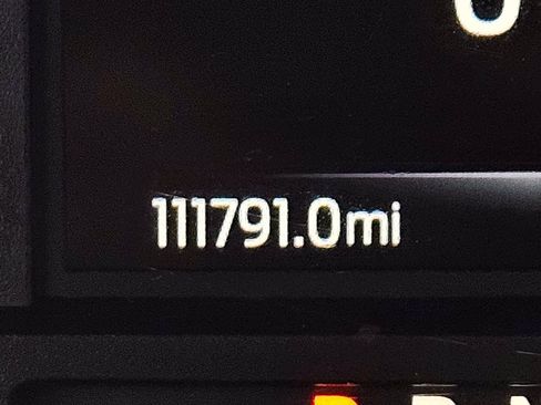 Used 2021 Ford Expedition XLT RWD image 31