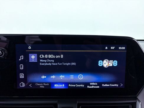 Used 2024 Chevrolet TrailBlazer LS w/ LS Convenience Package FWD image 18