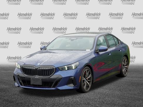 Certified 2025 BMW 550e xDrive w/ Executive Package AWD/4WD image 5