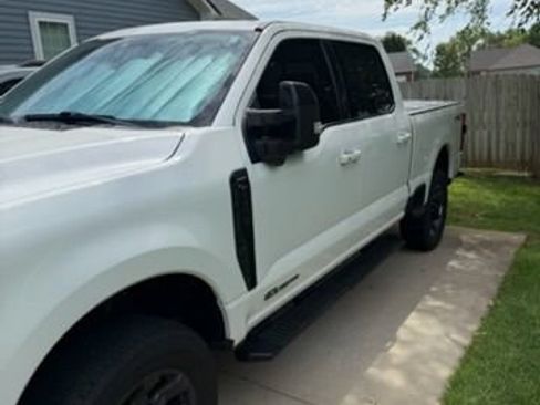Used 2024 Ford F250 Lariat w/ Lariat Ultimate Package AWD/4WD image 1