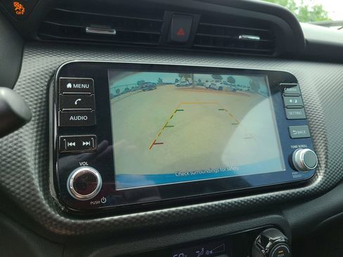 Certified 2021 Nissan Kicks SV FWD image 22