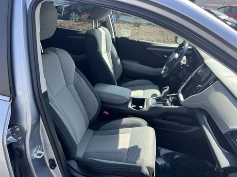 Used 2024 Subaru Outback Premium image 33