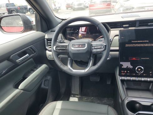 New 2026 GMC Terrain AT4 AWD/4WD image 13