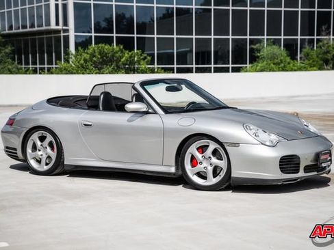 Used 2004 Porsche 911 Carrera 4S AWD/4WD image 36