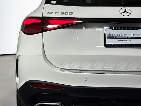 New 2026 Mercedes-Benz GLC 300 image 14