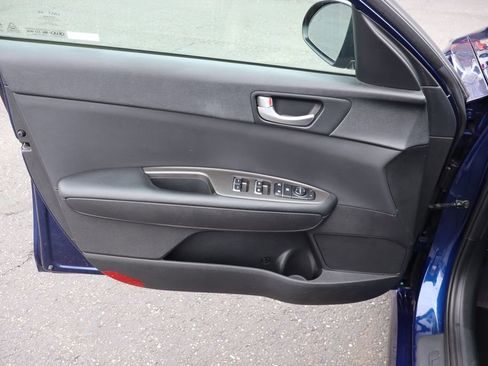 Used 2019 Kia Optima S image 20