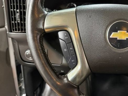 Used 2019 Chevrolet Express 2500 w/ Driver Convenience Package RWD image 13