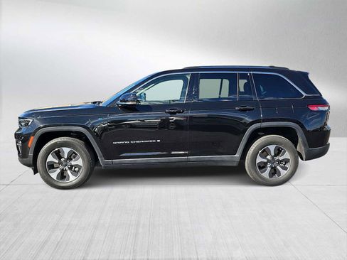 Used 2022 Jeep Grand Cherokee Limited 4xe image 10