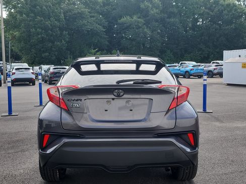 Used 2022 Toyota C-HR Nightshade FWD image 4