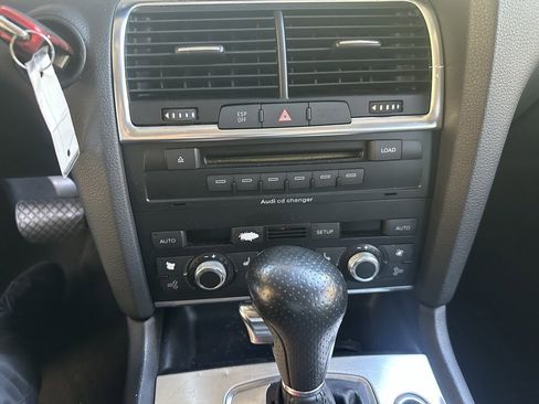 Used 2009 Audi Q7 3.6 Premium image 20