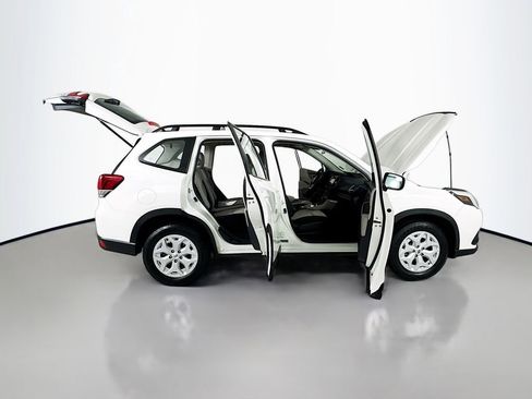 Used 2023 Subaru Forester AWD/4WD image 24