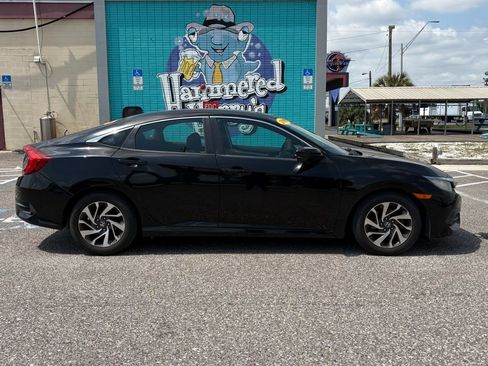 Used 2016 Honda Civic EX image 2