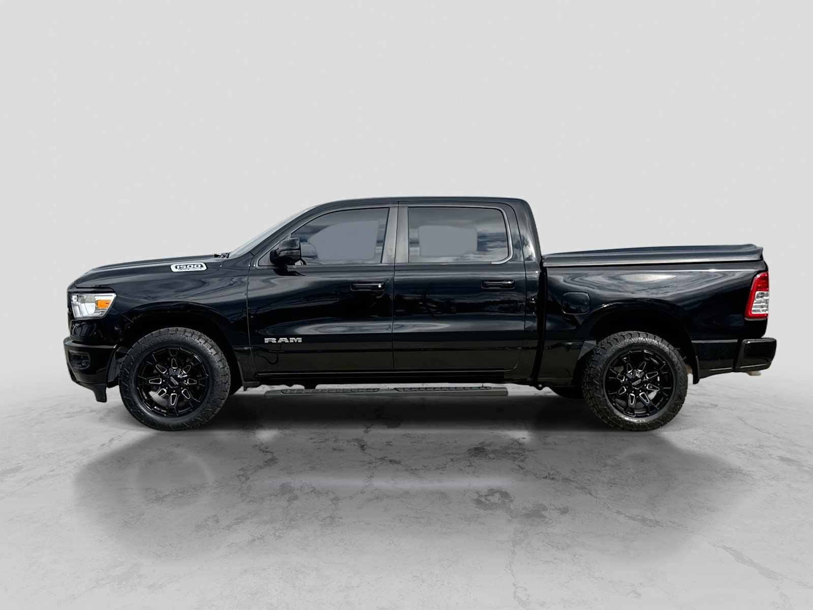 Used 2024 RAM 1500 Big Horn AWD/4WD image 3