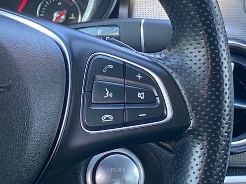 Used 2019 Mercedes-Benz GLA 250 GLA 250 image 8