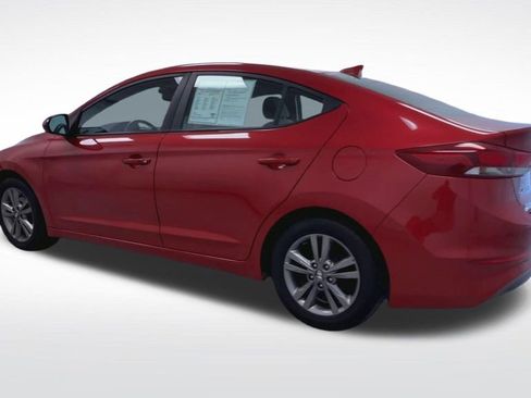 Used 2017 Hyundai Elantra Value Edition FWD image 6