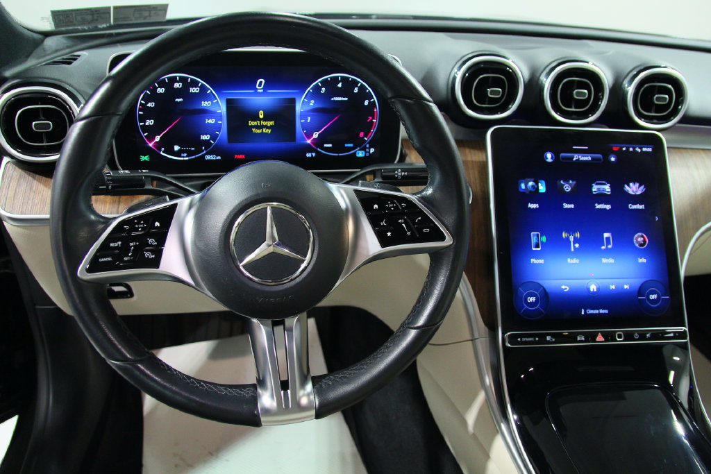 Certified 2024 Mercedes-Benz C 300 4MATIC Sedan image 19