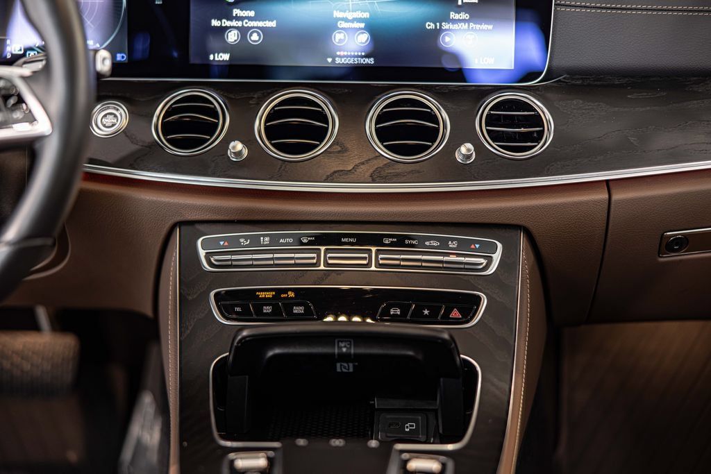 Used 2023 Mercedes-Benz E 450 4MATIC Sedan image 36