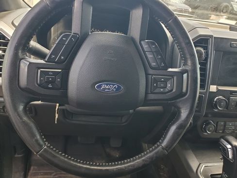 Used 2019 Ford F150 XLT w/ Equipment Group 302A Luxury AWD/4WD image 11