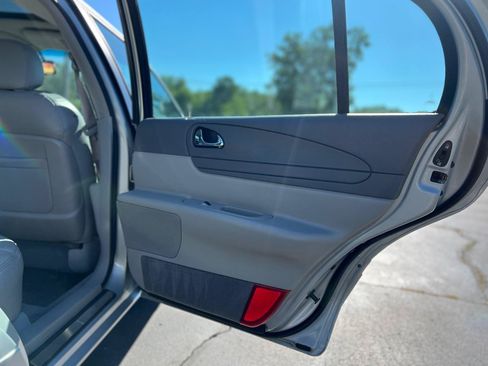 Used 2000 Lincoln Continental FWD image 33