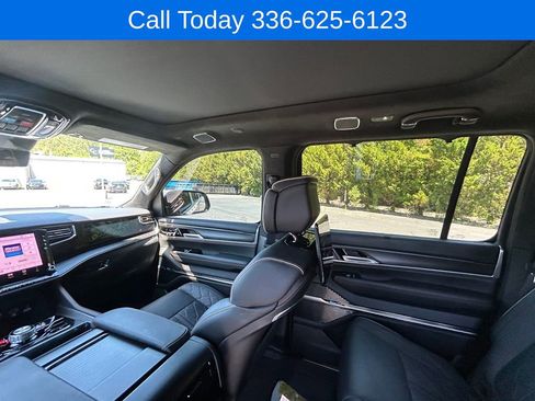 Used 2025 Jeep Grand Wagoneer L Series III w/ Rear Seat Video Group 1 AWD/4WD image 20