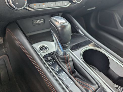 Used 2024 Nissan Altima 2.5 SR FWD image 14