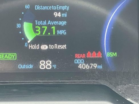 Used 2025 Toyota RAV4 XLE Premium w/ Weather Package AWD/4WD image 26