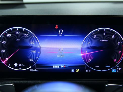 Certified 2025 Mercedes-Benz GLB 250 4MATIC image 14