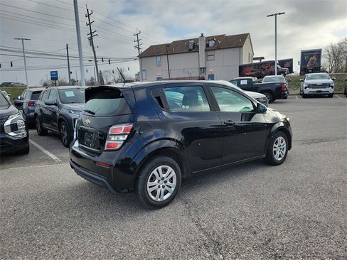 Used 2020 Chevrolet Sonic LT image 4