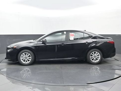 New 2026 Toyota Camry LE FWD image 21