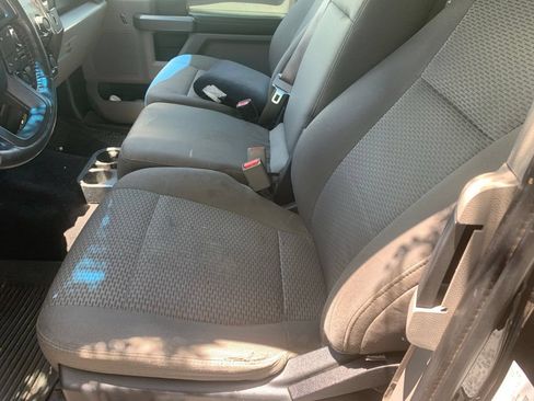Used 2015 Ford F150 XLT w/ Equipment Group 301A Mid RWD image 3