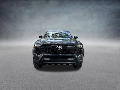 Used 2024 Toyota Tacoma TRD Off-Road AWD/4WD image 2
