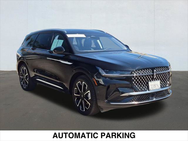 Certified 2024 Lincoln Nautilus Reserve AWD/4WD image 3
