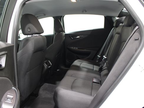 Used 2023 Chevrolet Malibu LT FWD image 20
