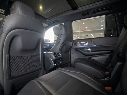 New 2026 Mercedes-Benz GLS 580 GLS 580 image 32