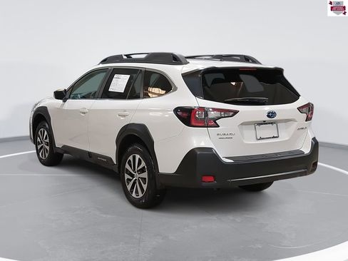 Certified 2025 Subaru Outback Premium w/ Popular Package #1A image 7