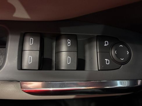 New 2026 Chevrolet Traverse LT image 28