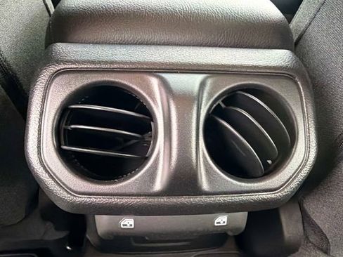 New 2026 Jeep Gladiator Sport image 15