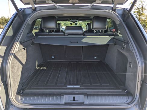 Used 2022 Land Rover Range Rover Sport SE image 15