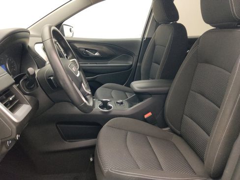 Used 2024 GMC Terrain SLE FWD image 17