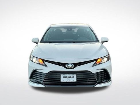 Used 2024 Toyota Camry LE FWD image 10