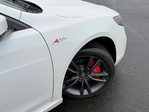 Used 2018 Acura TLX V6 w/ Technology & A-SPEC Pkg FWD image 14