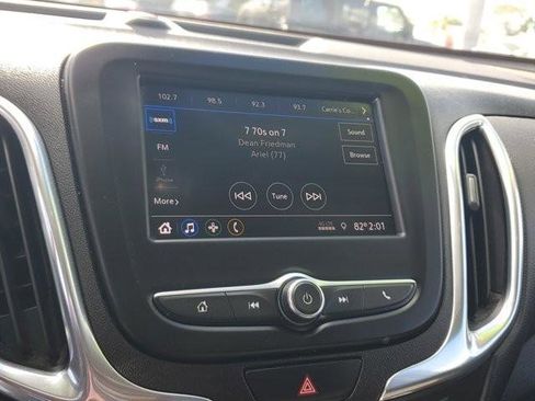 Used 2020 Chevrolet Equinox LT image 27