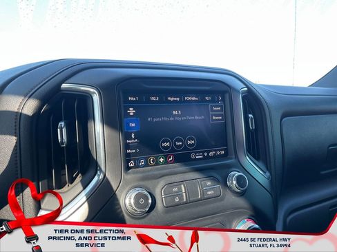 Used 2021 GMC Sierra 1500 AT4 image 30