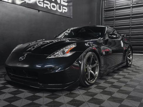 Used 2013 Nissan 370Z NISMO image 32